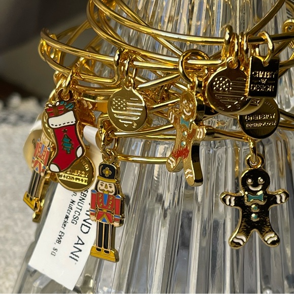 Alex And Ani | Gingerbread Man Charm In Shiny Gold Tone Bangle Bracelet #A - Picture 4 of 6